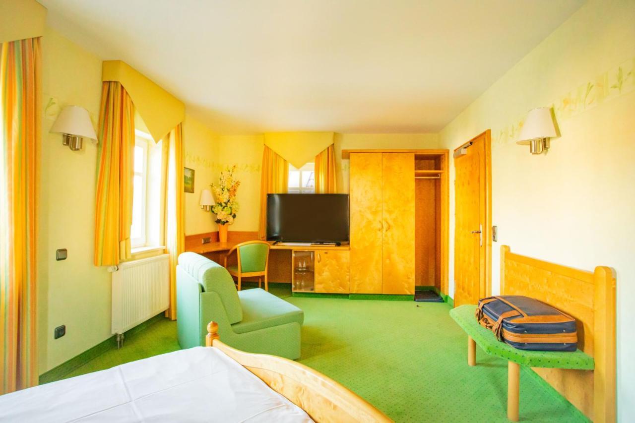 Hotel-Pension Eschwege Exteriör bild