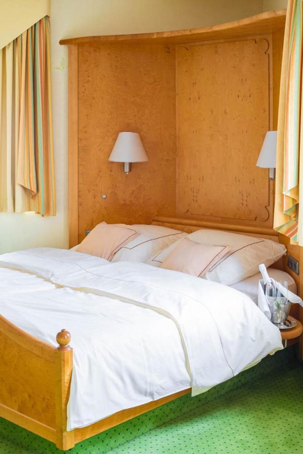 Hotel-Pension Eschwege Exteriör bild