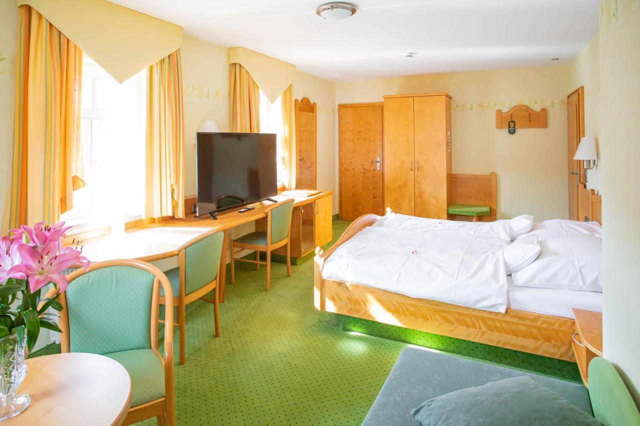 Hotel-Pension Eschwege Exteriör bild